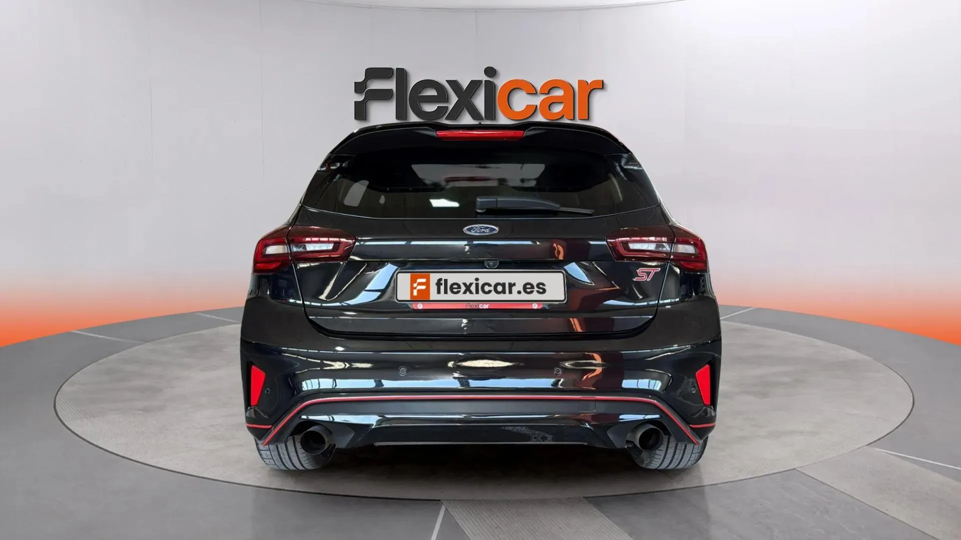 Ford Focus ST Edition 2.3 EcoBoost - foto 6