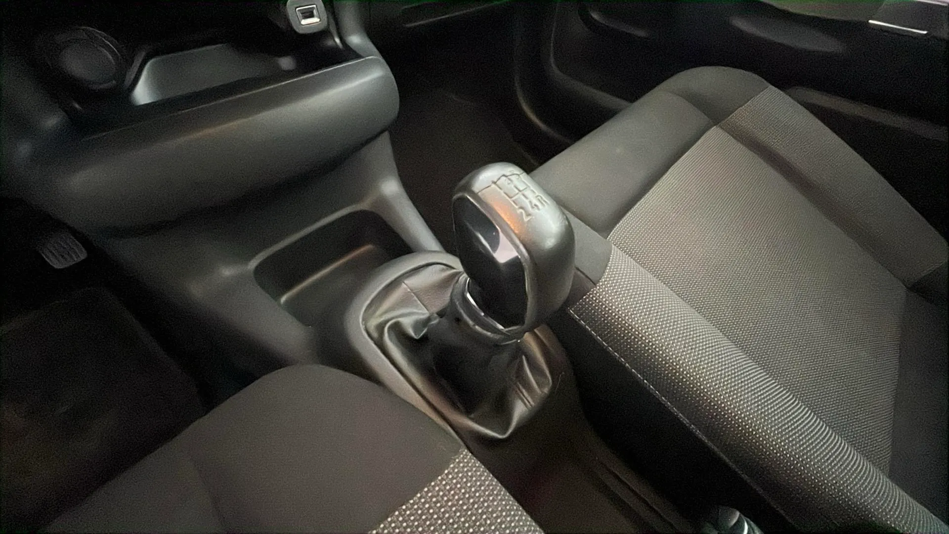 Citroën C4 Cactus PureTech Feel - foto 28