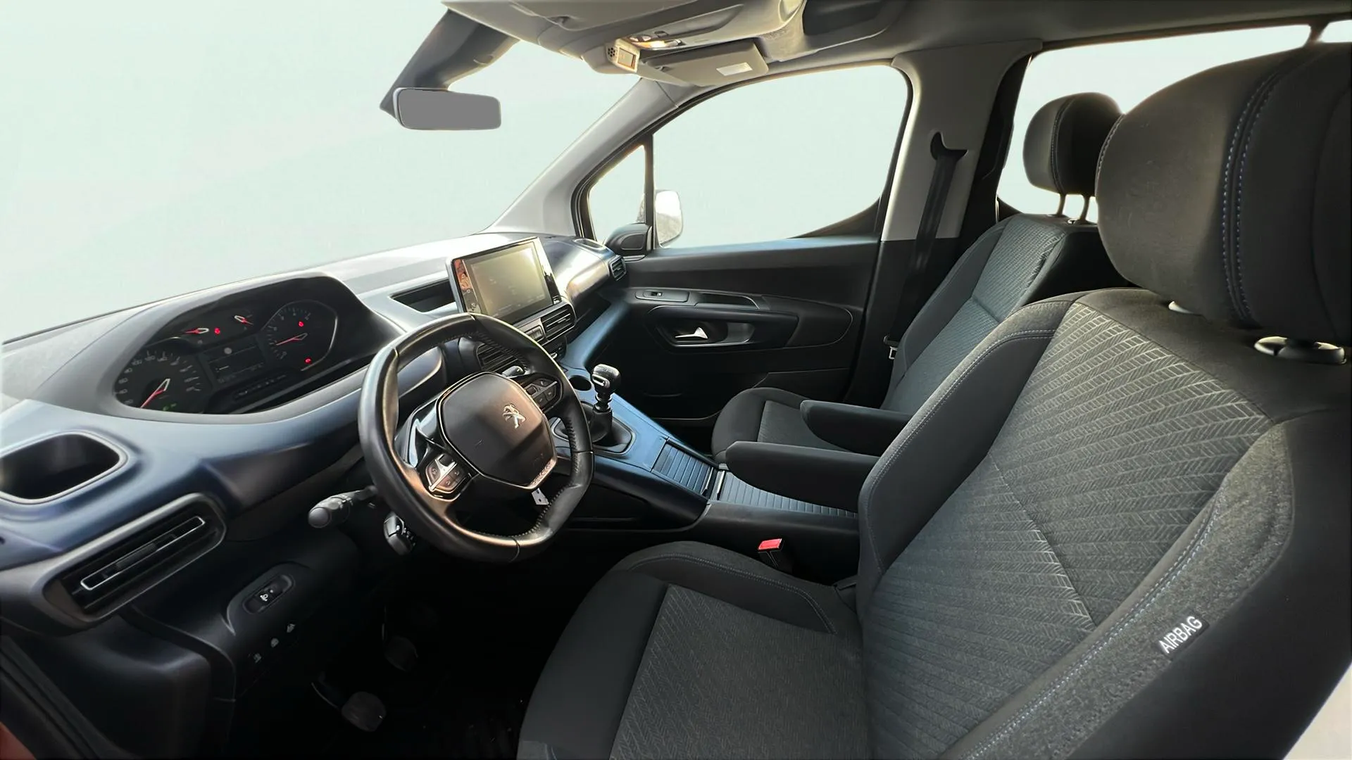 Peugeot Rifter Allure Standard BlueHDi - foto 9