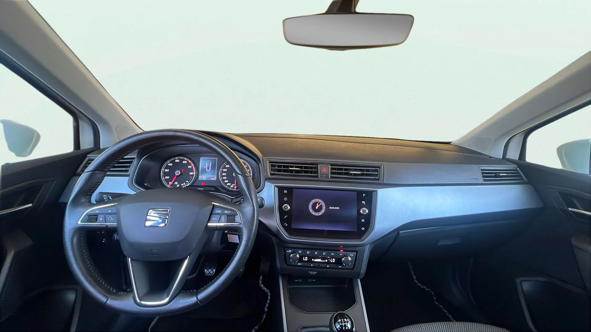 SEAT Arona 1.0 TSI Reference - foto 11