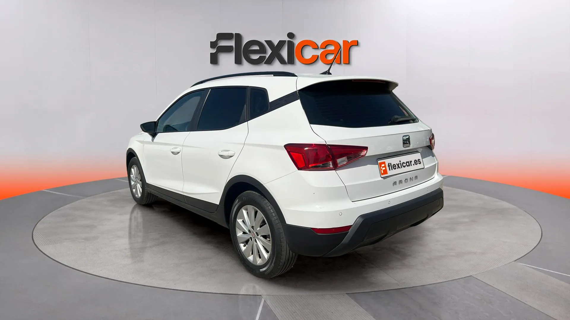 SEAT Arona 1.0 TSI Reference - foto 5