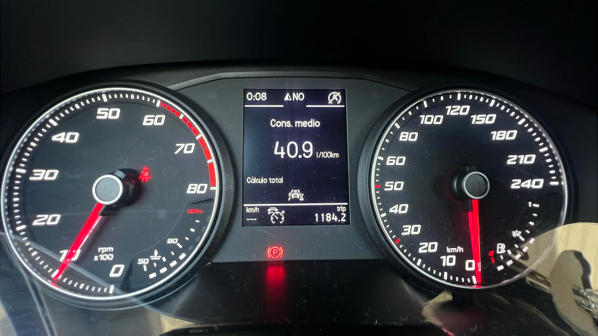 SEAT Arona 1.0 TSI Reference - foto 13