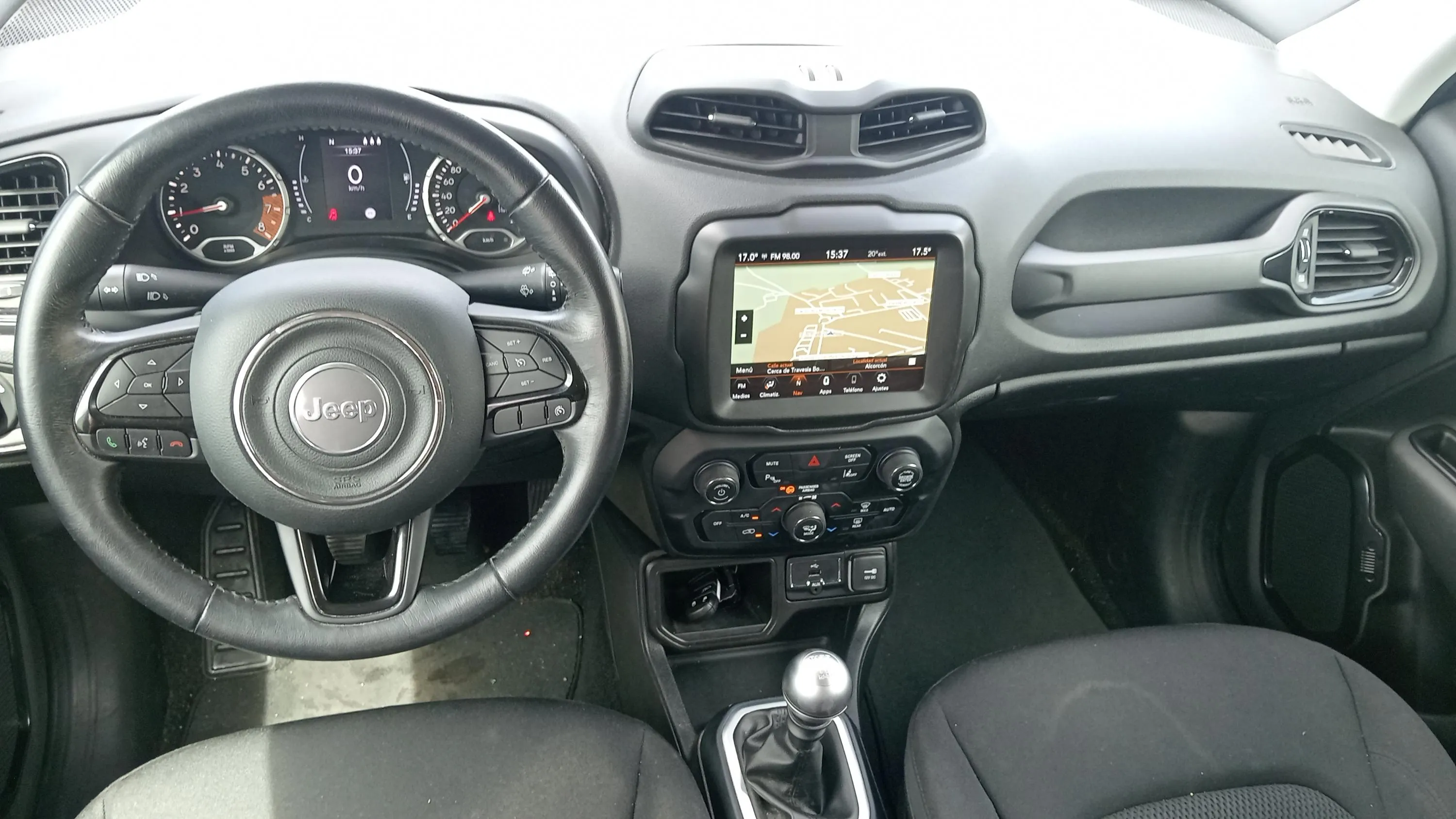 Jeep Renegade 1.0G Night Eagle 4x2 - foto 15