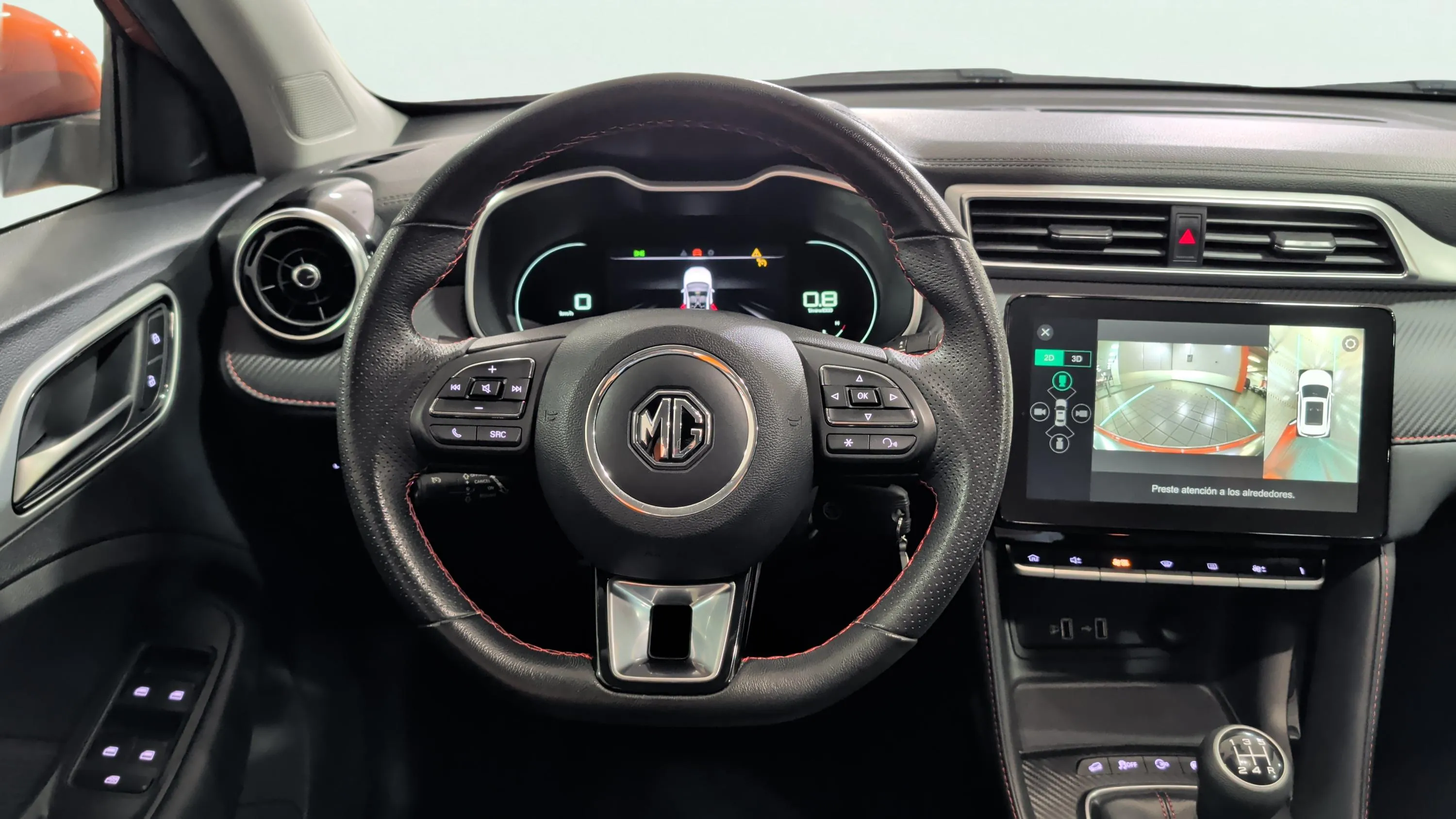 MG ZS 1.5 Luxury - foto 11