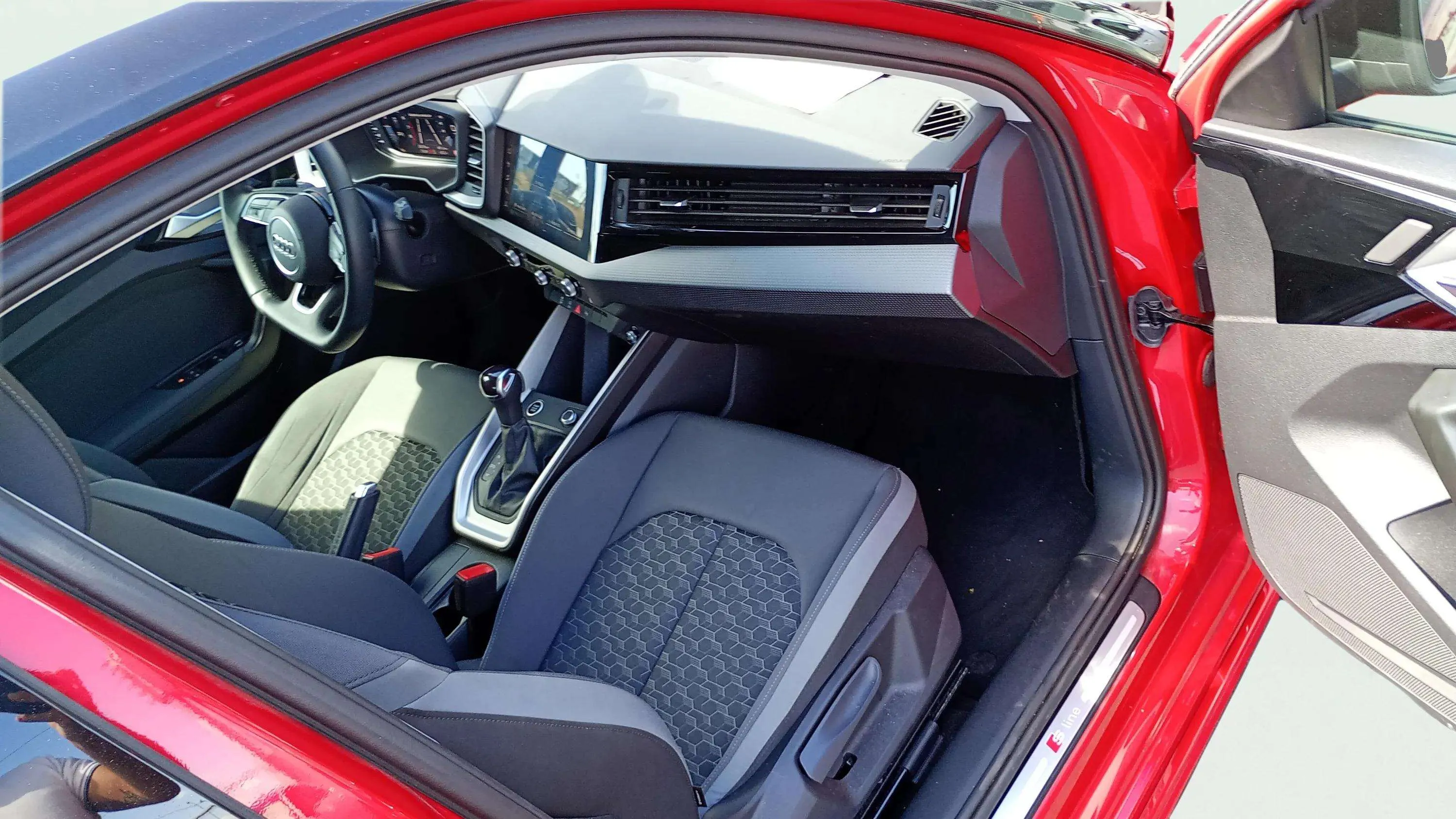 Audi A1 Sportback Adrenalin 30 TFSI S tron - foto 10