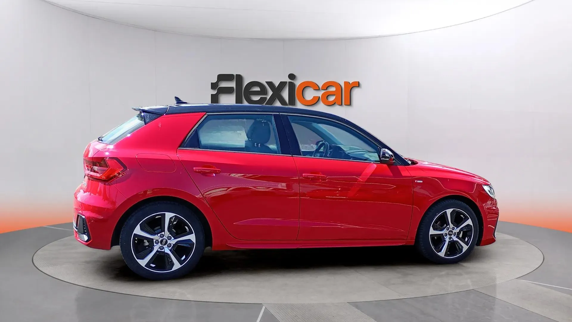 Audi A1 Sportback Adrenalin 30 TFSI S tron - foto 2