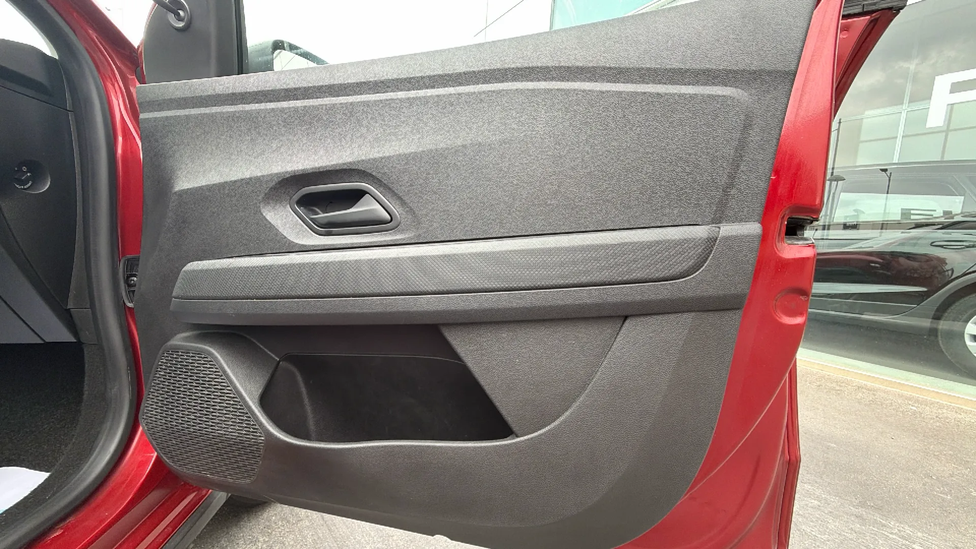 Dacia Sandero Stepway Comfort TCe - foto 30
