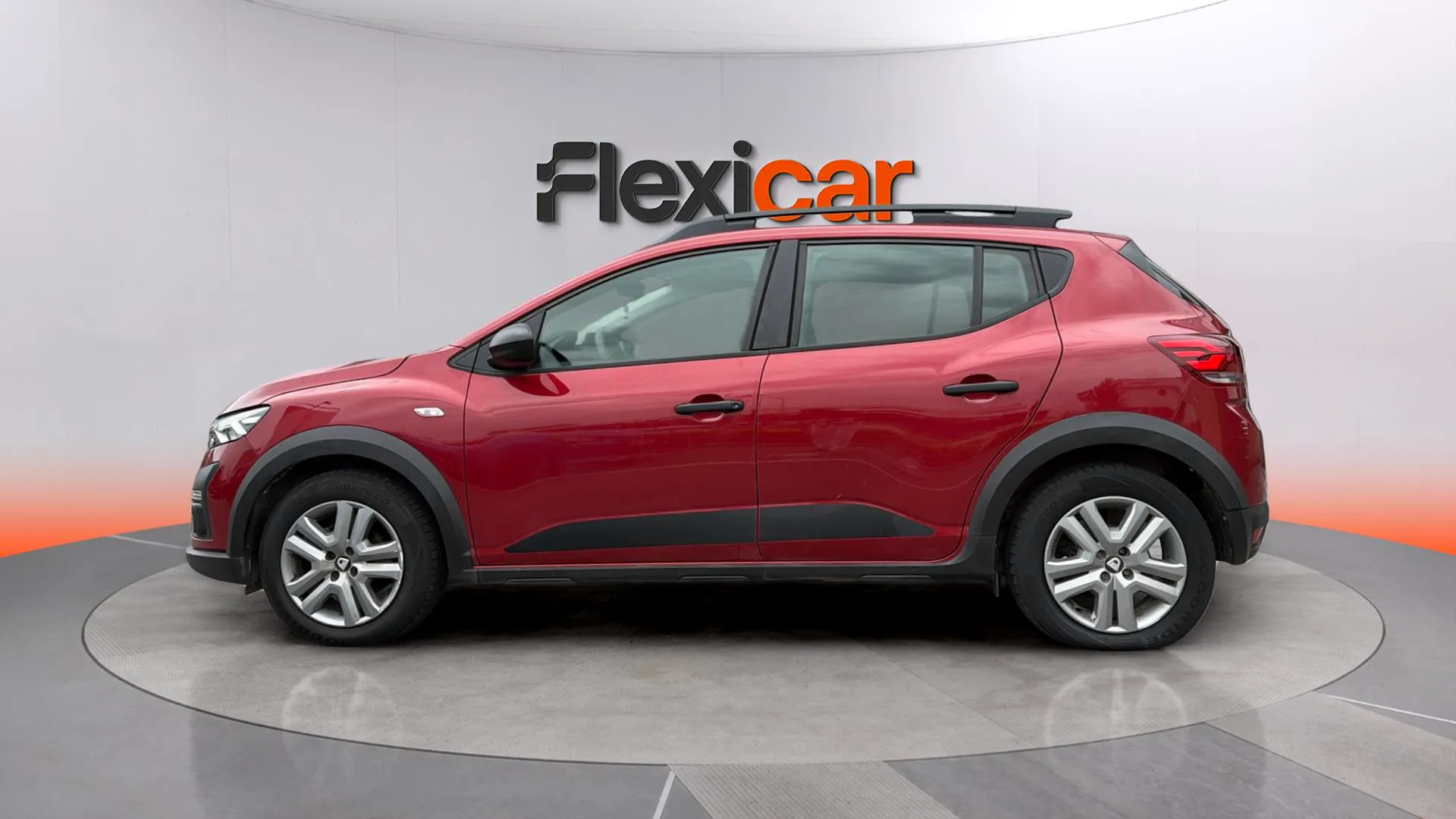 Dacia Sandero Stepway Comfort TCe - foto 4