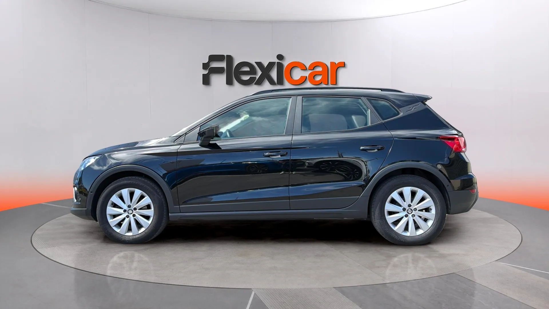 SEAT Arona 1.0 TSI Reference - foto 4