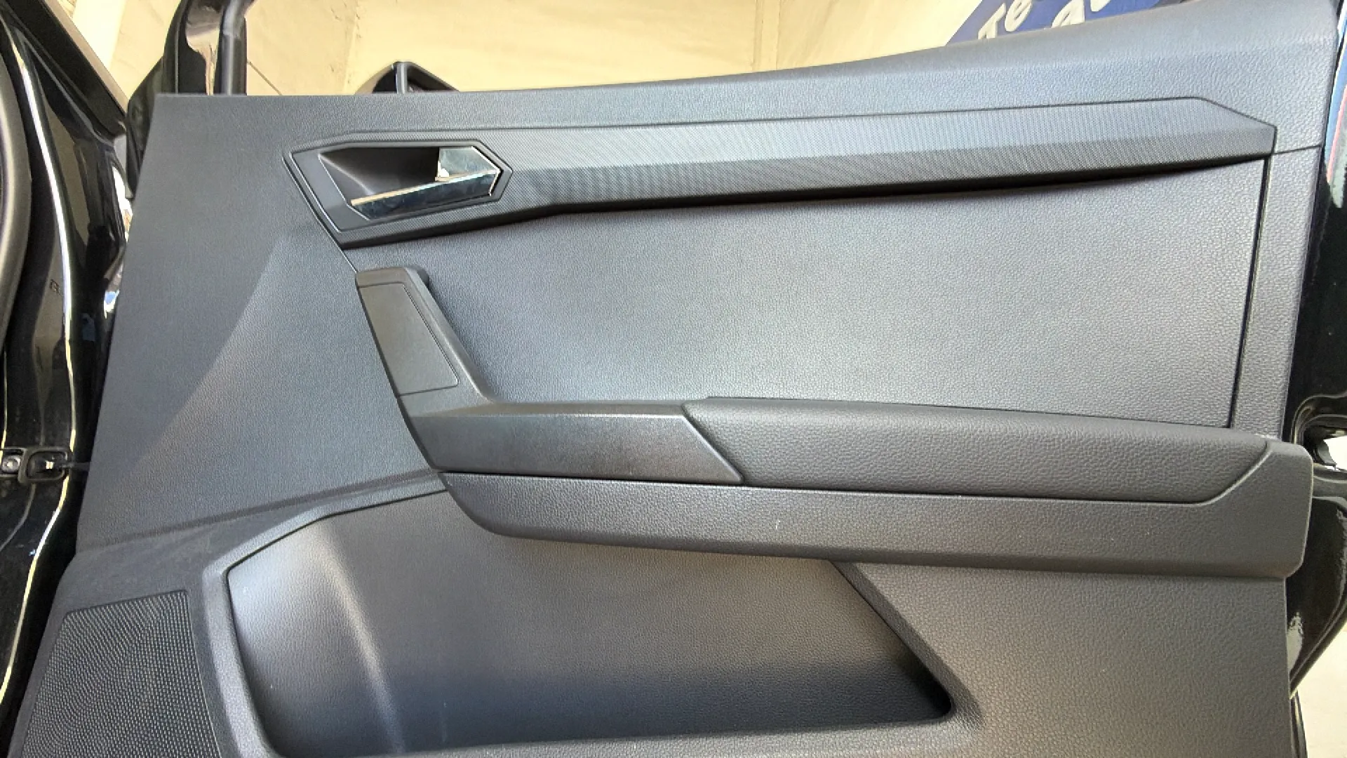 SEAT Arona 1.0 TSI Reference - foto 32