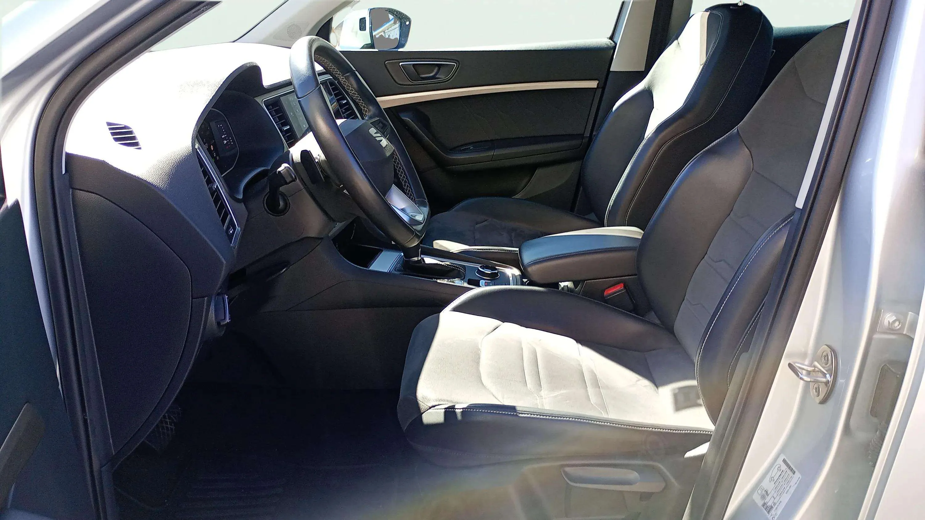 SEAT Ateca 1.5 TSI DSG Xcel Edit. - foto 11