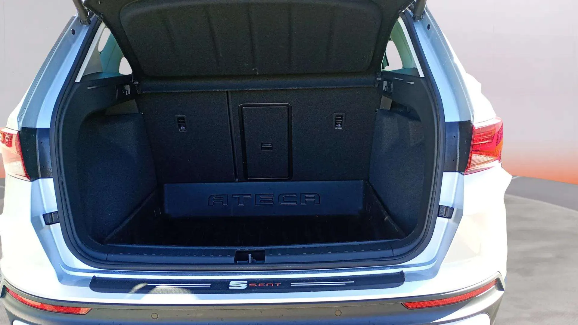 SEAT Ateca 1.5 TSI DSG Xcel Edit. - foto 6