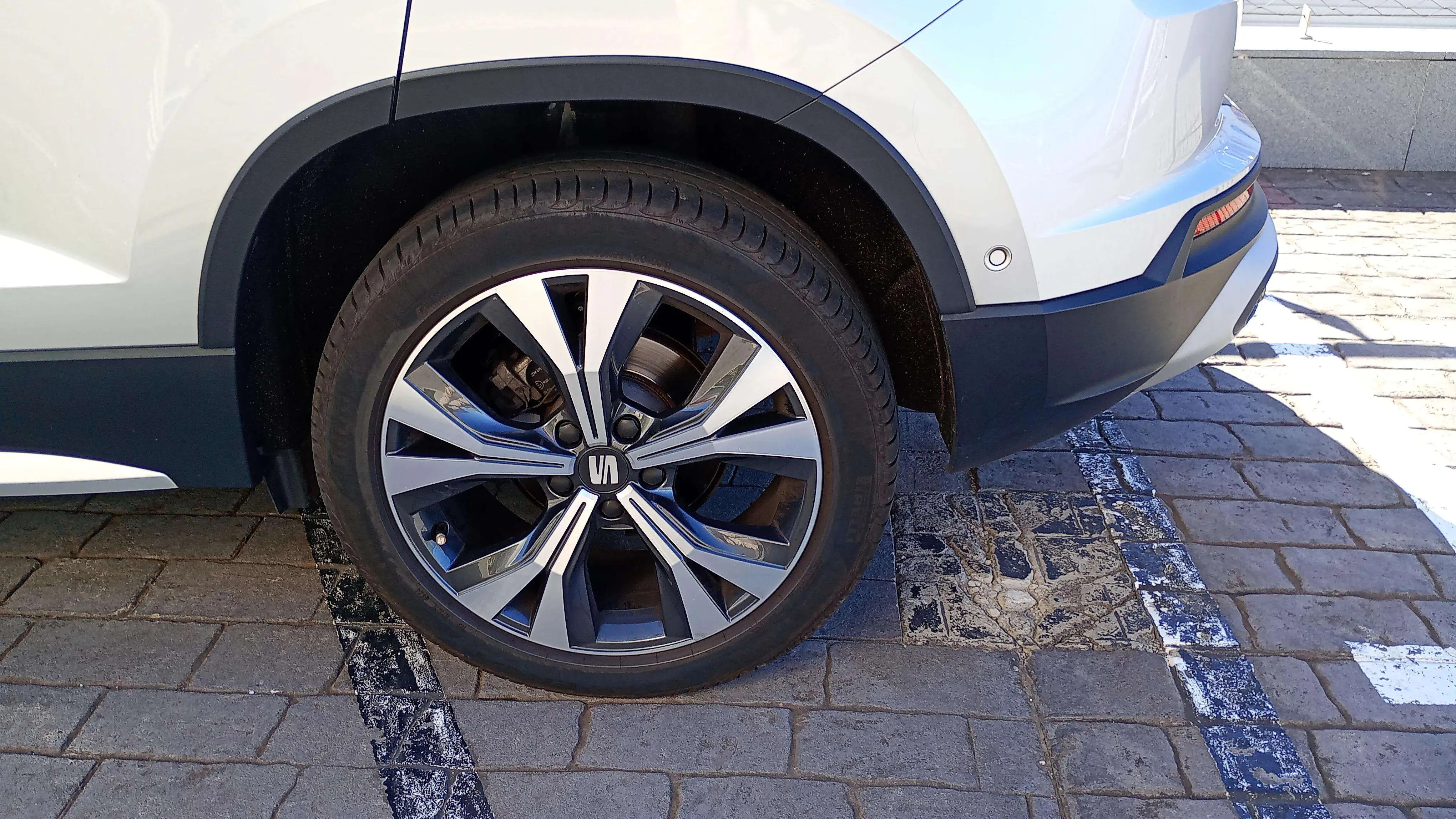 SEAT Ateca 1.5 TSI DSG Xcel Edit. - foto 17