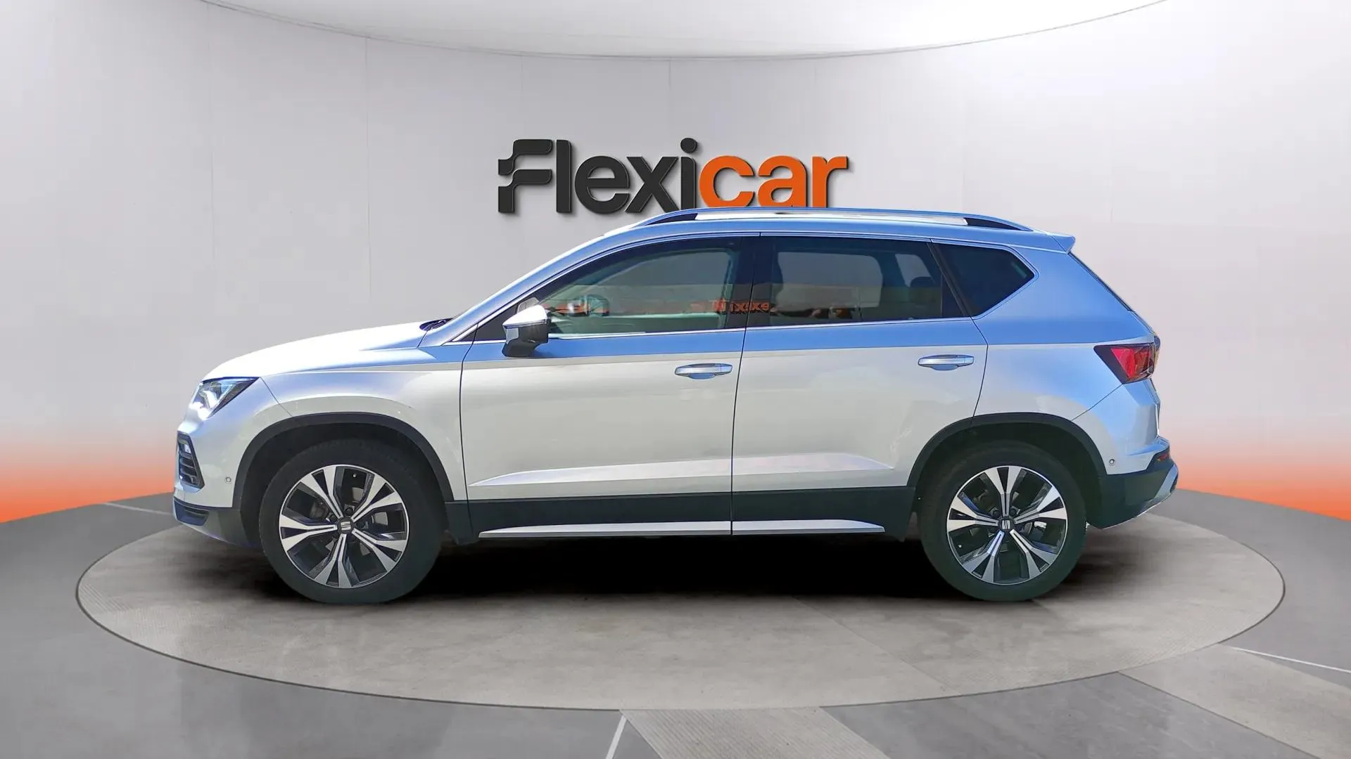 SEAT Ateca 1.5 TSI DSG Xcel Edit. - foto 4