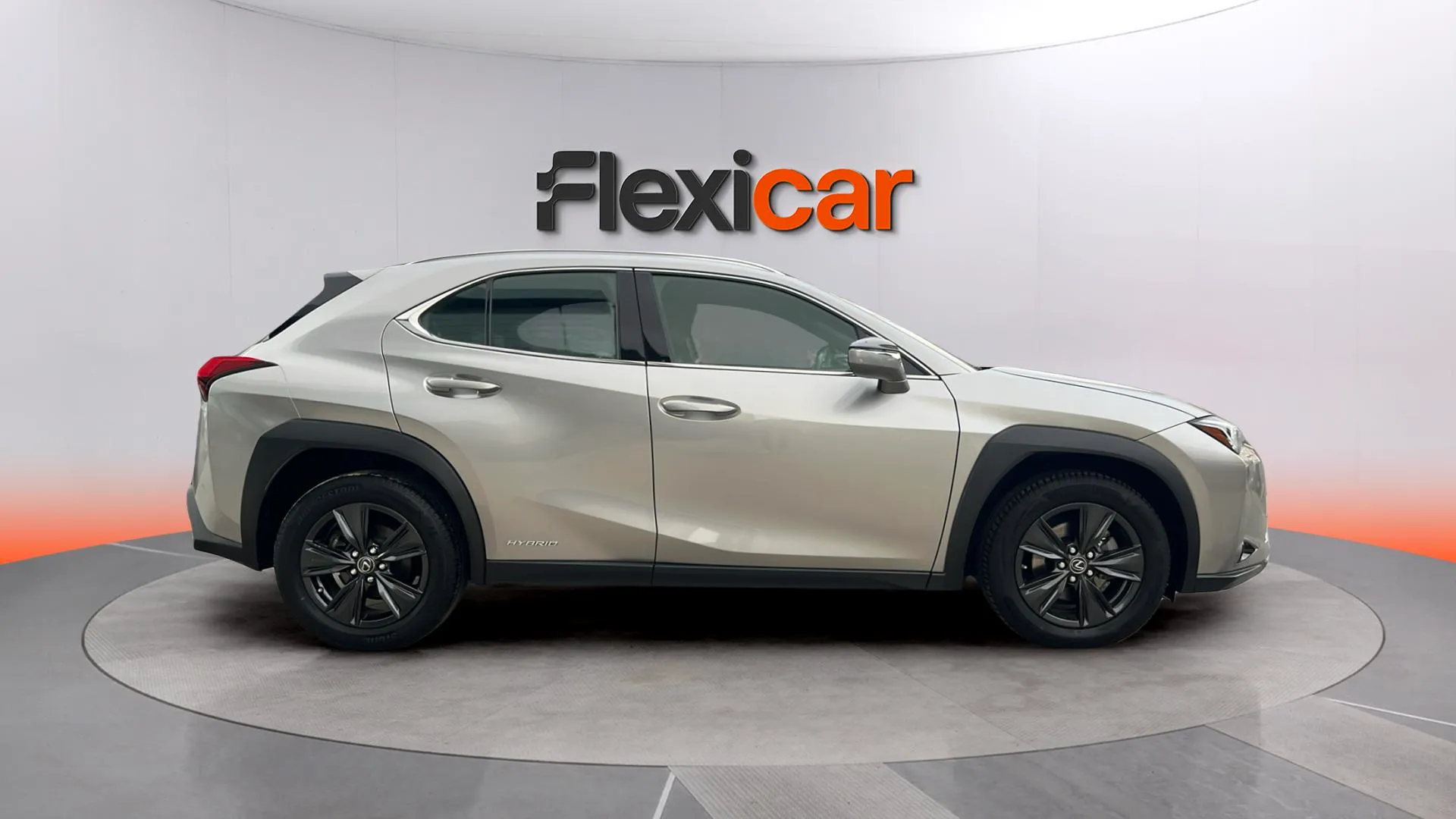 Lexus UX 2.0 250h Business - foto 5