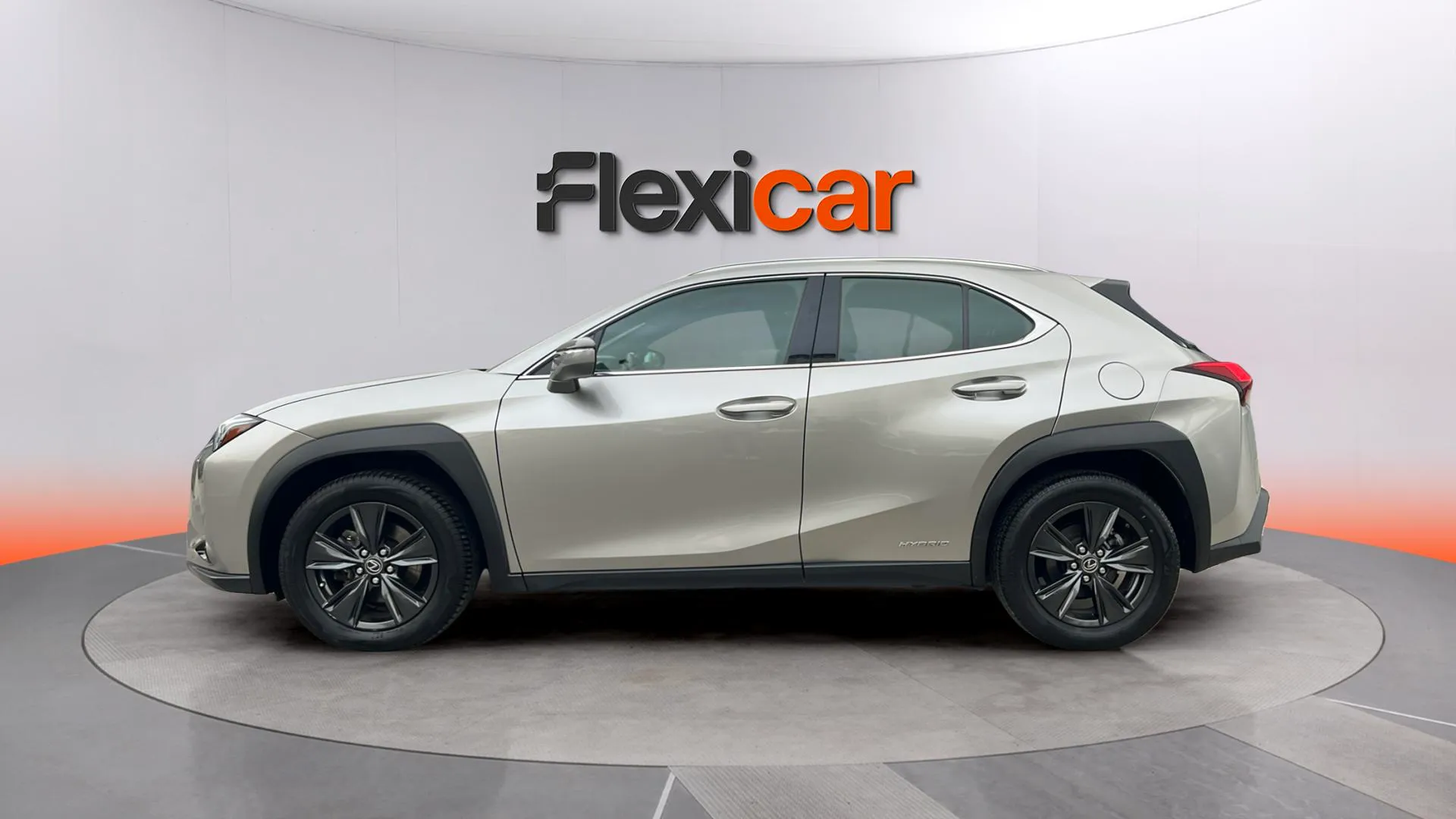 Lexus UX 2.0 250h Business - foto 4