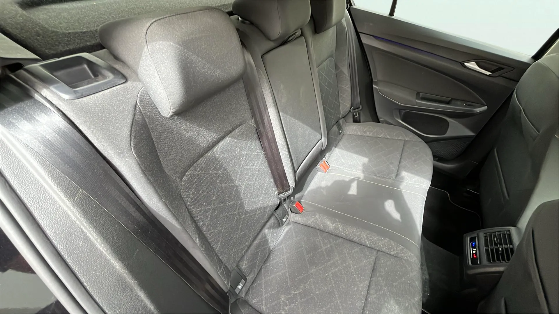 Volkswagen Golf 1.0 TSI - foto 21