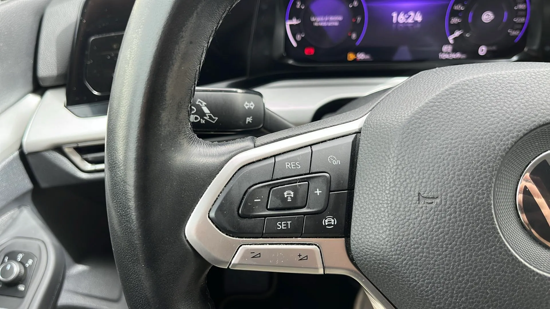 Volkswagen Golf 1.0 TSI - foto 11