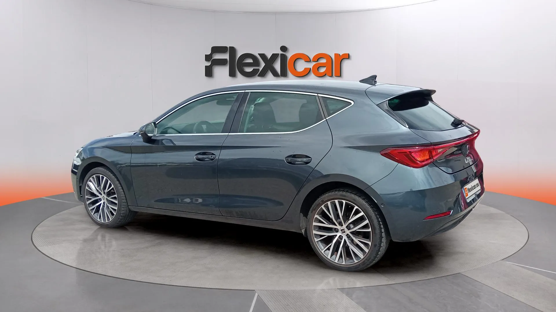 SEAT León SP 1.5 eTSI DSG Xcellence - foto 7