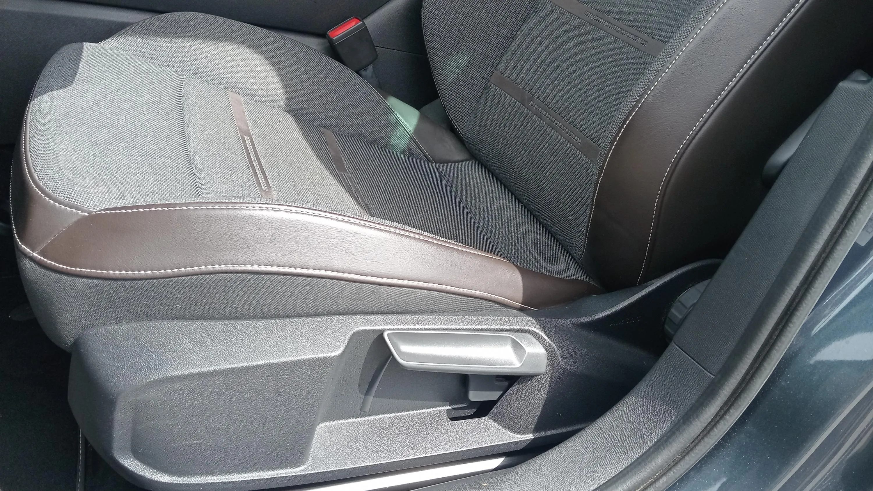 SEAT León SP 1.5 eTSI DSG Xcellence - foto 22