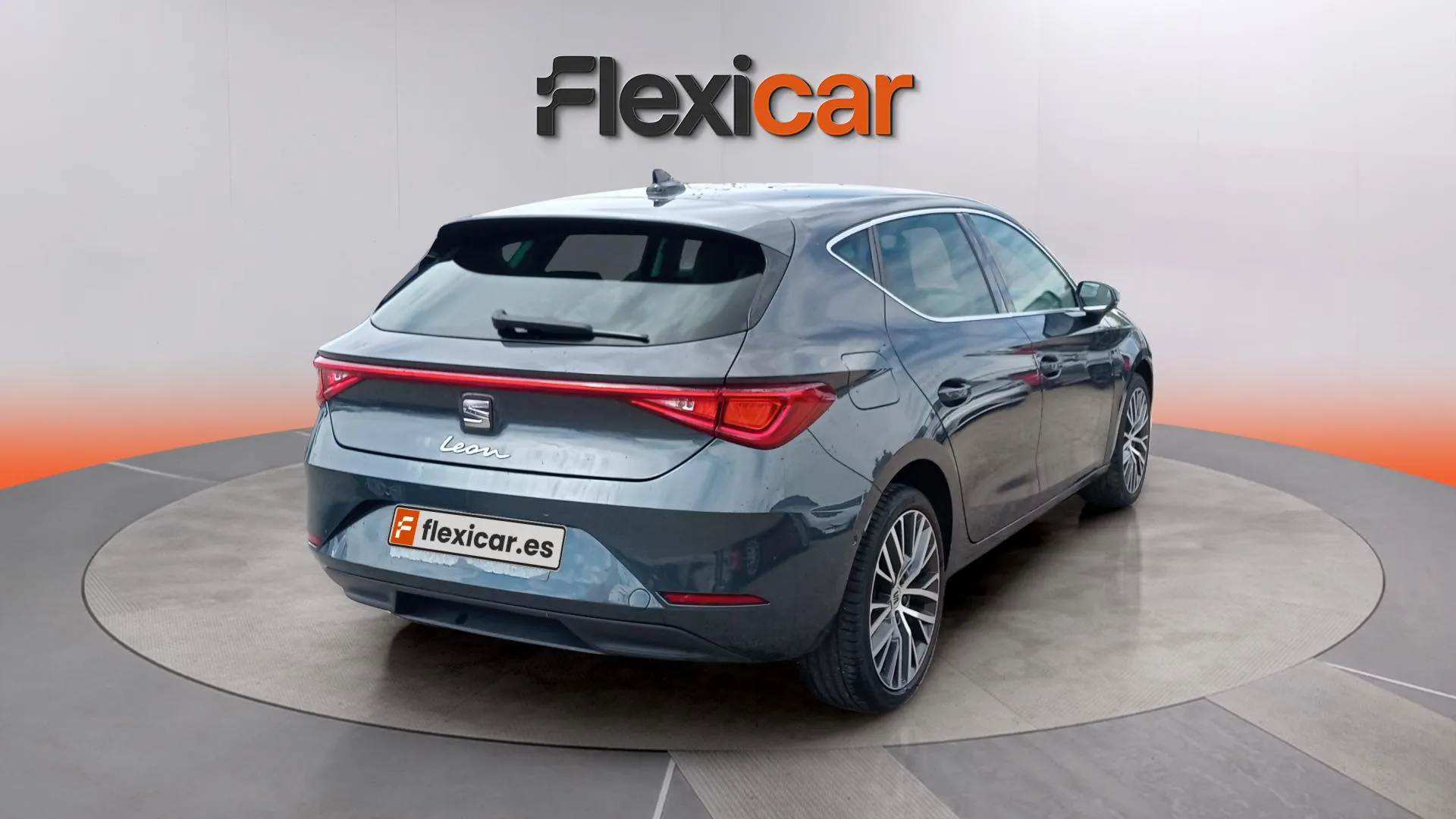 SEAT León SP 1.5 eTSI DSG Xcellence - foto 10