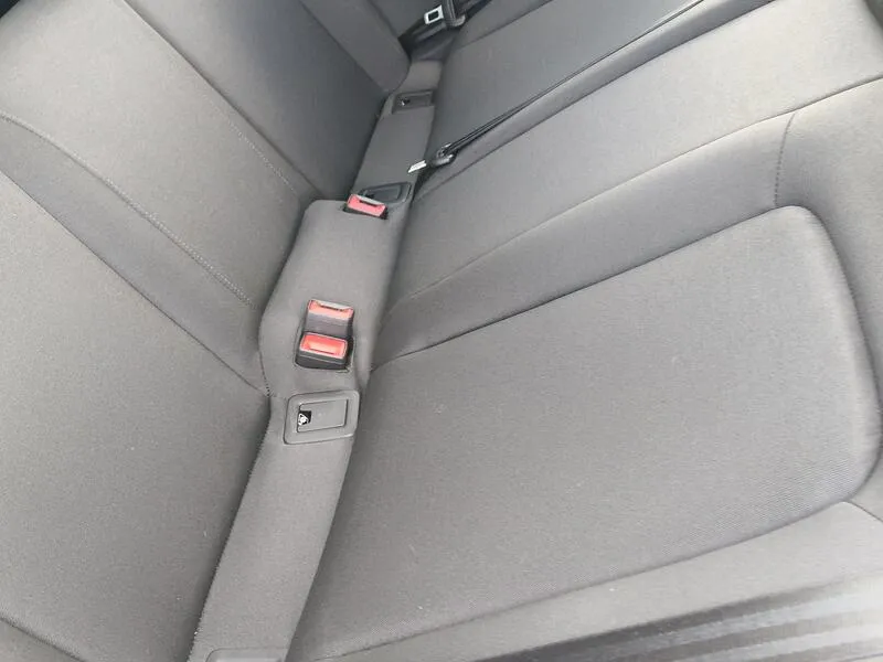 Audi A1 Sportback Advanced 25 TFSI - foto 33