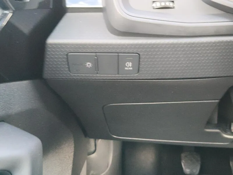 Audi A1 Sportback Advanced 25 TFSI - foto 27