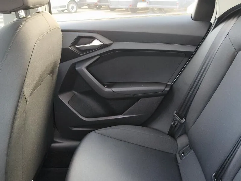 Audi A1 Sportback Advanced 25 TFSI - foto 31