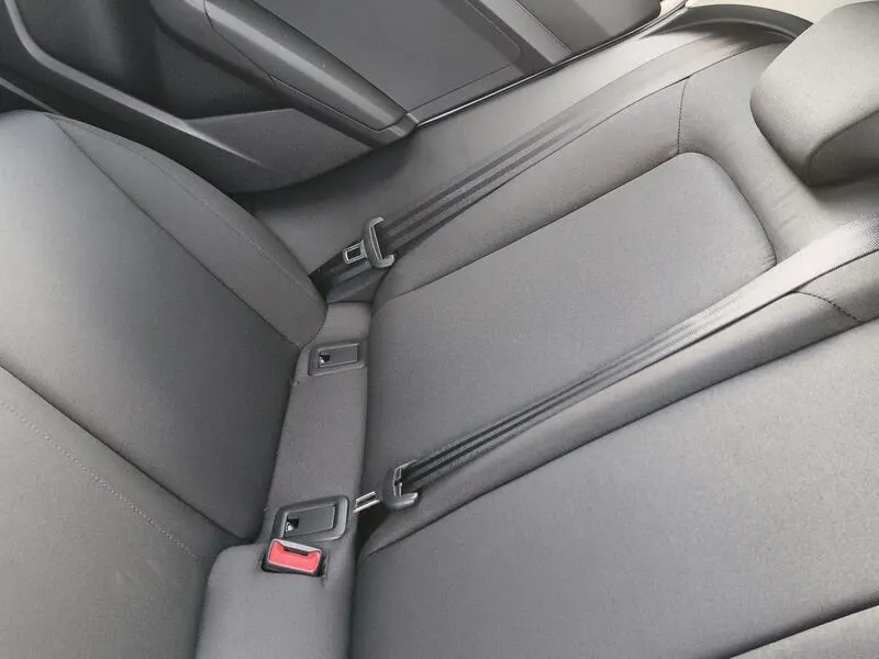 Audi A1 Sportback Advanced 25 TFSI - foto 32