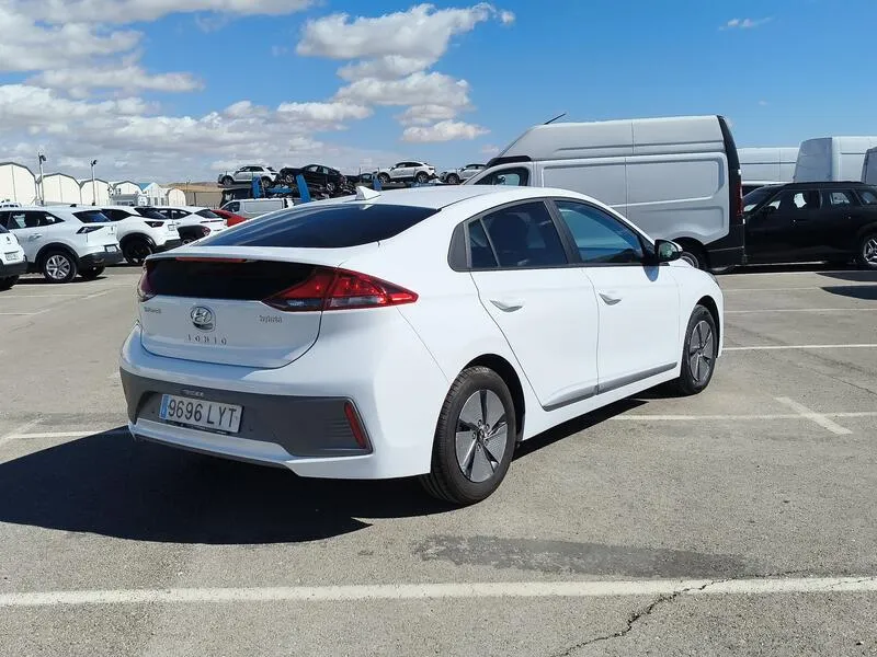 Hyundai Ioniq 1.6 GDI HEV Klass - foto 6