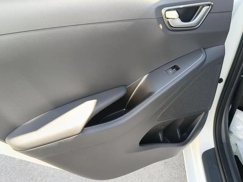 Hyundai Ioniq 1.6 GDI HEV Klass - foto 34