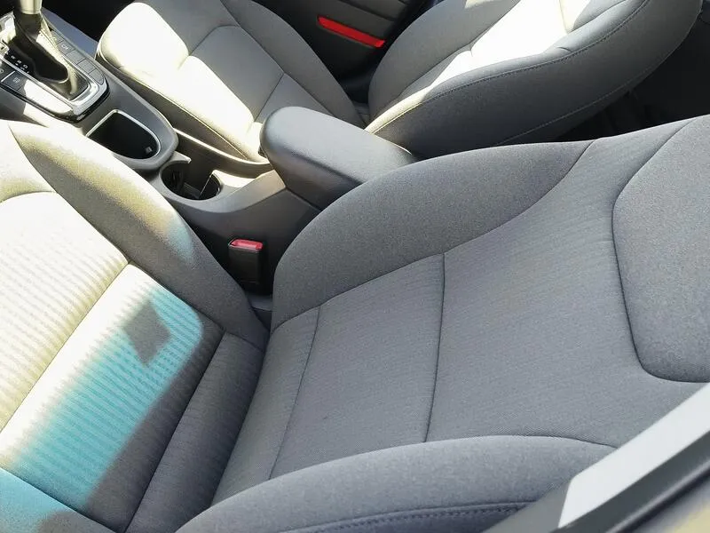 Hyundai Ioniq 1.6 GDI HEV Klass - foto 30