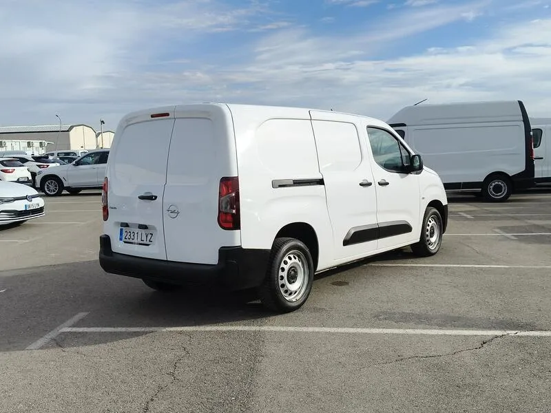 Opel Combo 1.5TD Select - foto 6