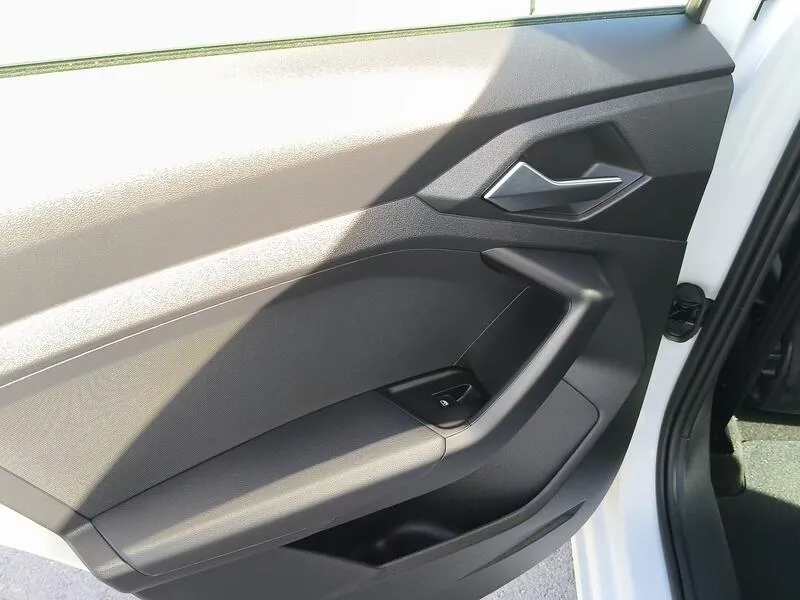 Audi A1 Sportback Advanced 25 TFSI - foto 34