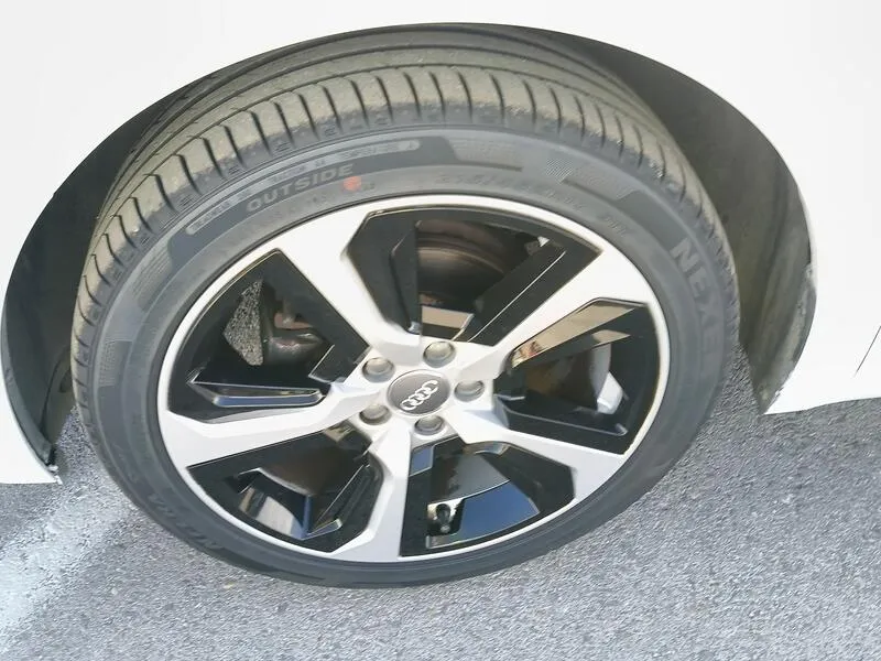 Audi A1 Sportback Advanced 25 TFSI - foto 43