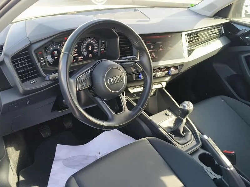 Audi A1 Sportback Advanced 25 TFSI - foto 10