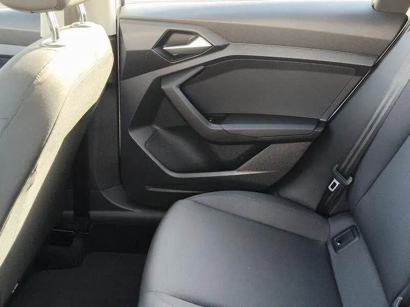 Audi A1 Sportback Advanced 25 TFSI - foto 31