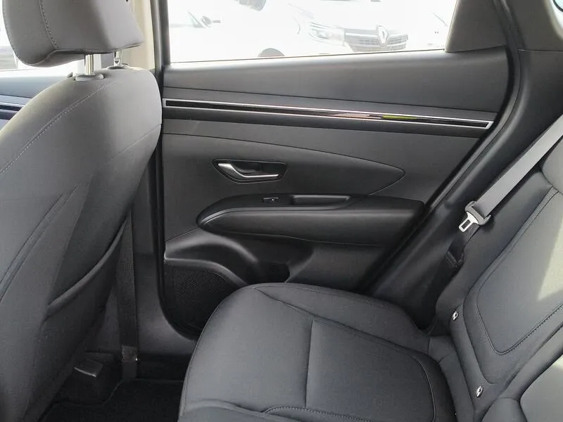 Hyundai Tucson 1.6 CRDi Klass - foto 32