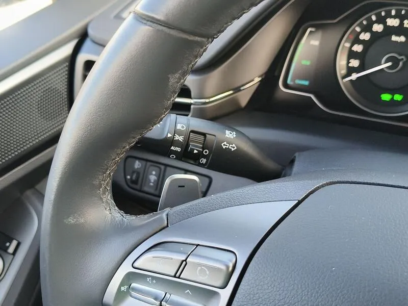 Hyundai Ioniq 1.6 GDI HEV Klass DCT - foto 26