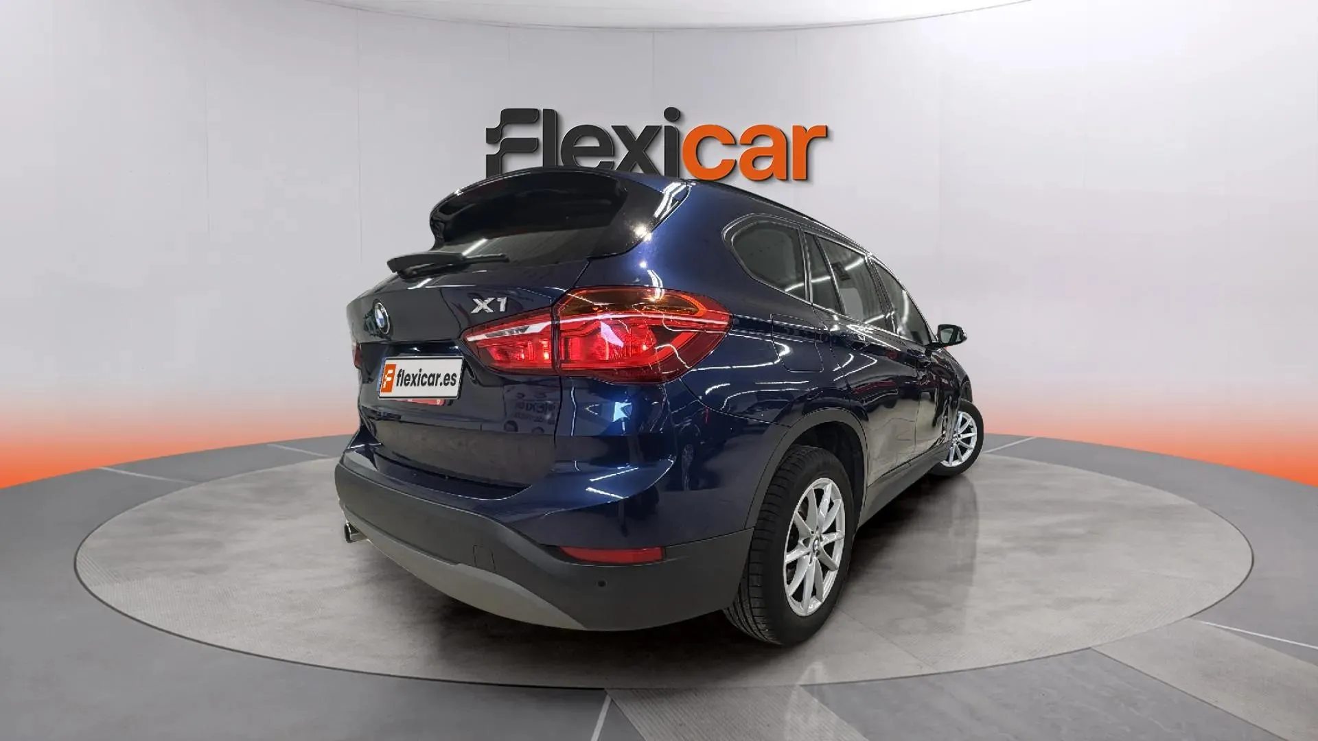 BMW X1 sDrive18d - foto 6