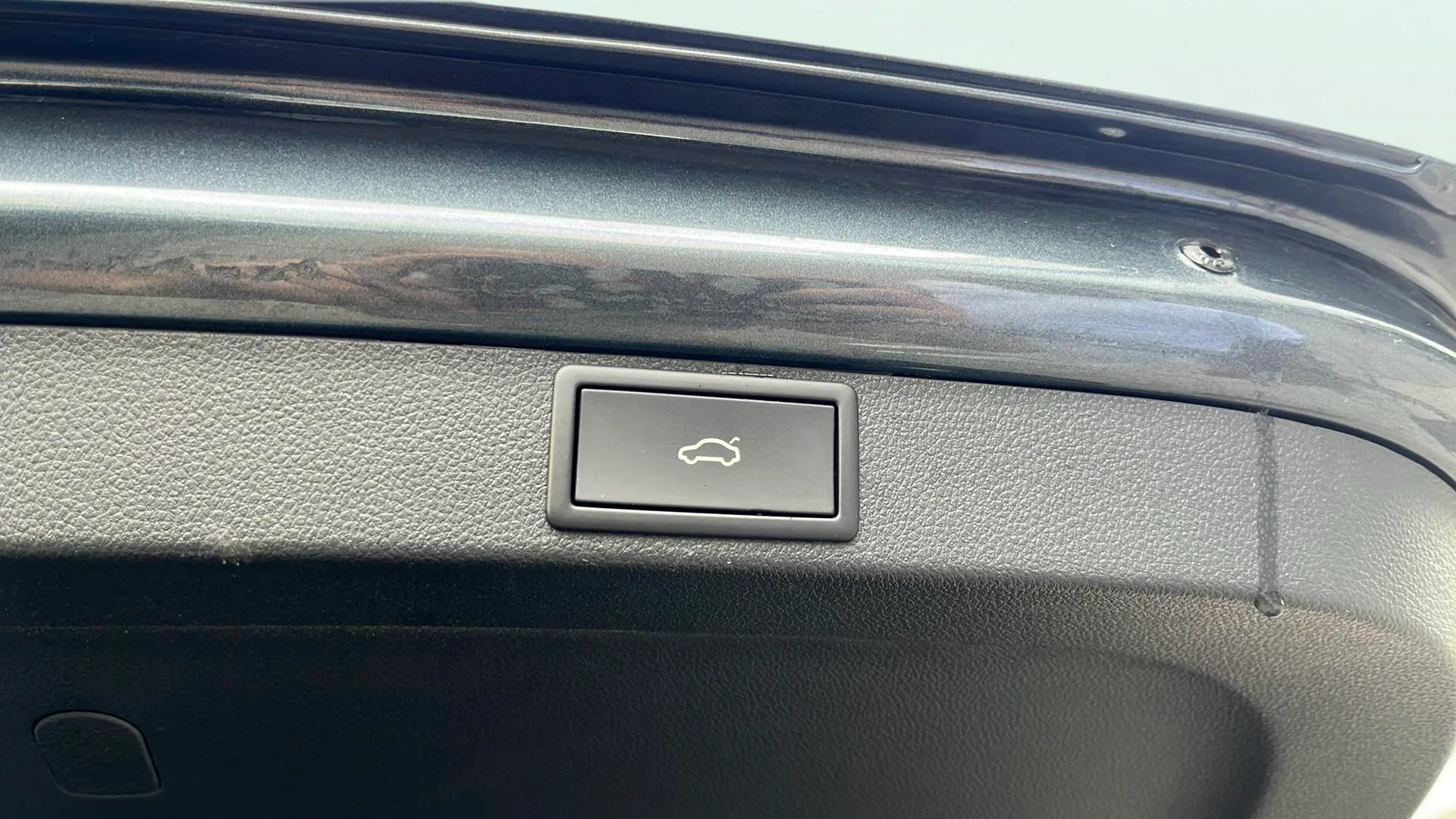 Škoda Octavia Combi 2.0 TDI DSG RS - foto 8