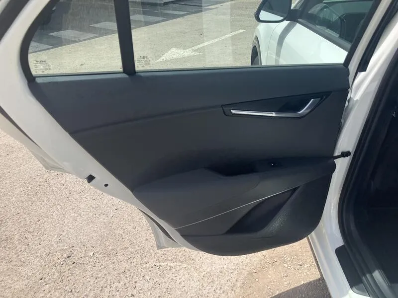 Kia Niro Hybrid Drive 1.6 - foto 19