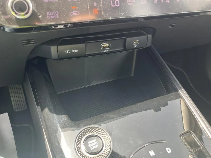 Kia Niro Hybrid Drive 1.6 - foto 33