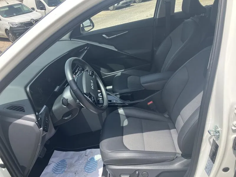 Kia Niro Hybrid Drive 1.6 - foto 24