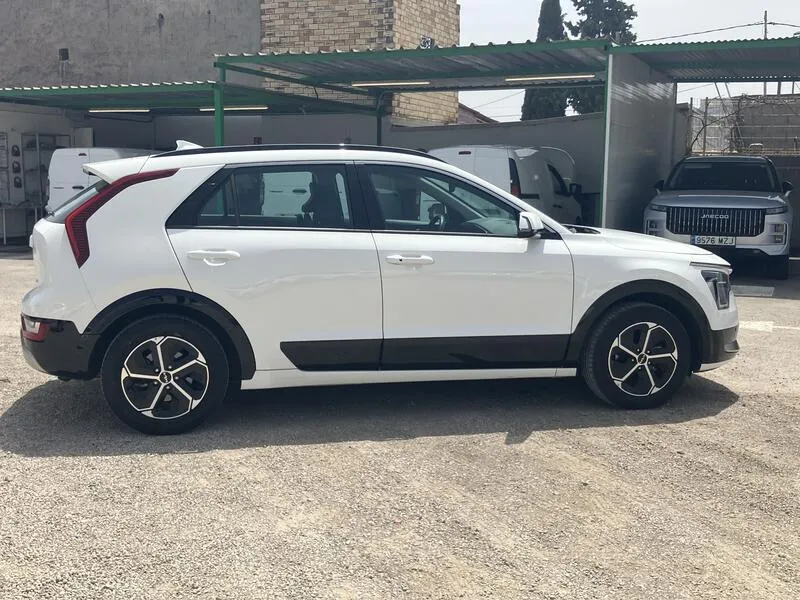 Kia Niro Hybrid Drive 1.6 - foto 7