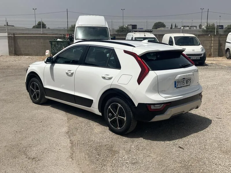 Kia Niro Hybrid Drive 1.6 - foto 4