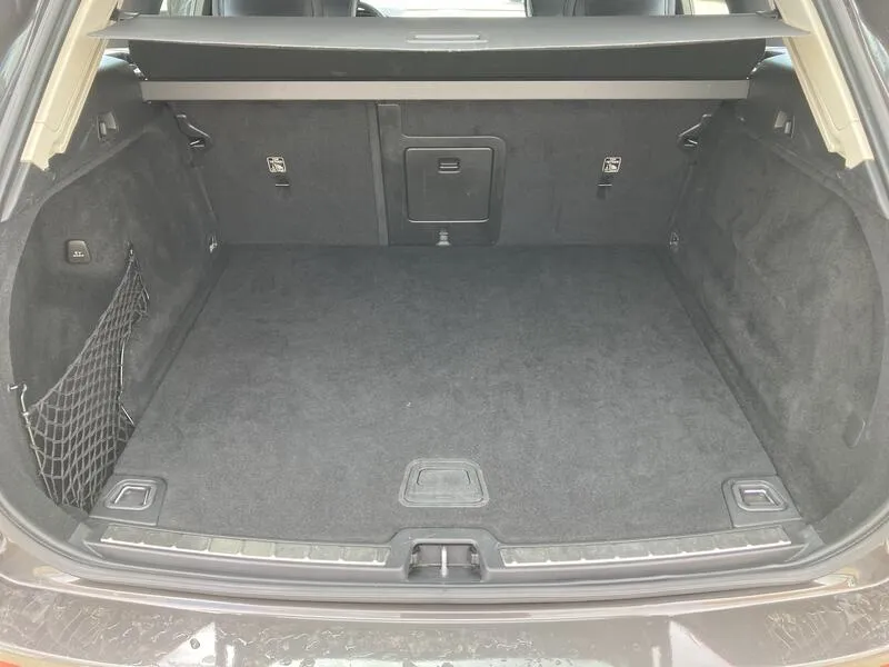 Volvo XC60 2.0 B4 D Momentum Pro - foto 18