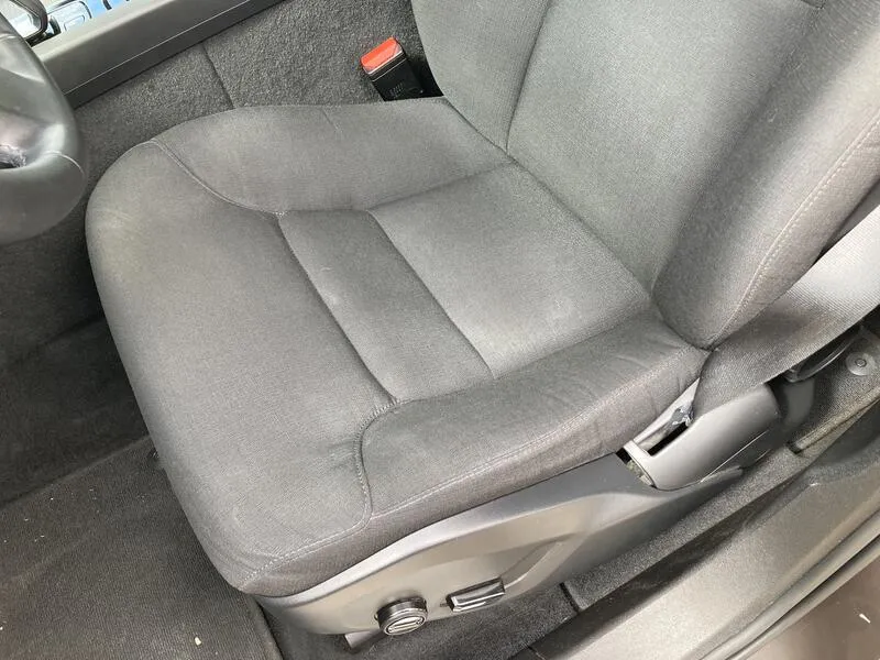 Volvo XC60 2.0 B4 D Momentum Pro - foto 13