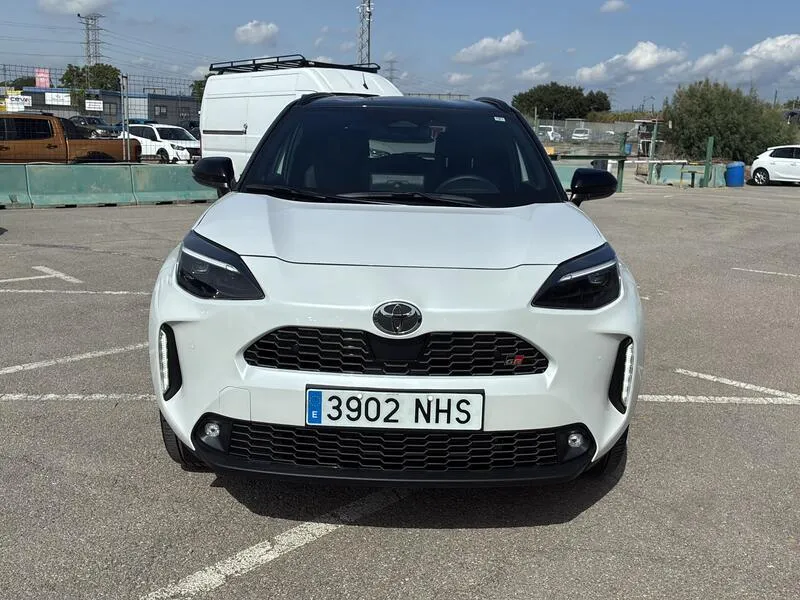 Toyota Yaris 1.5 130H GR Sport - foto 9