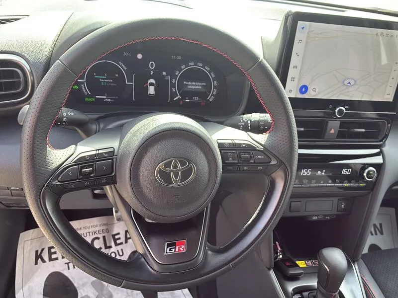 Toyota Yaris 1.5 130H GR Sport - foto 25